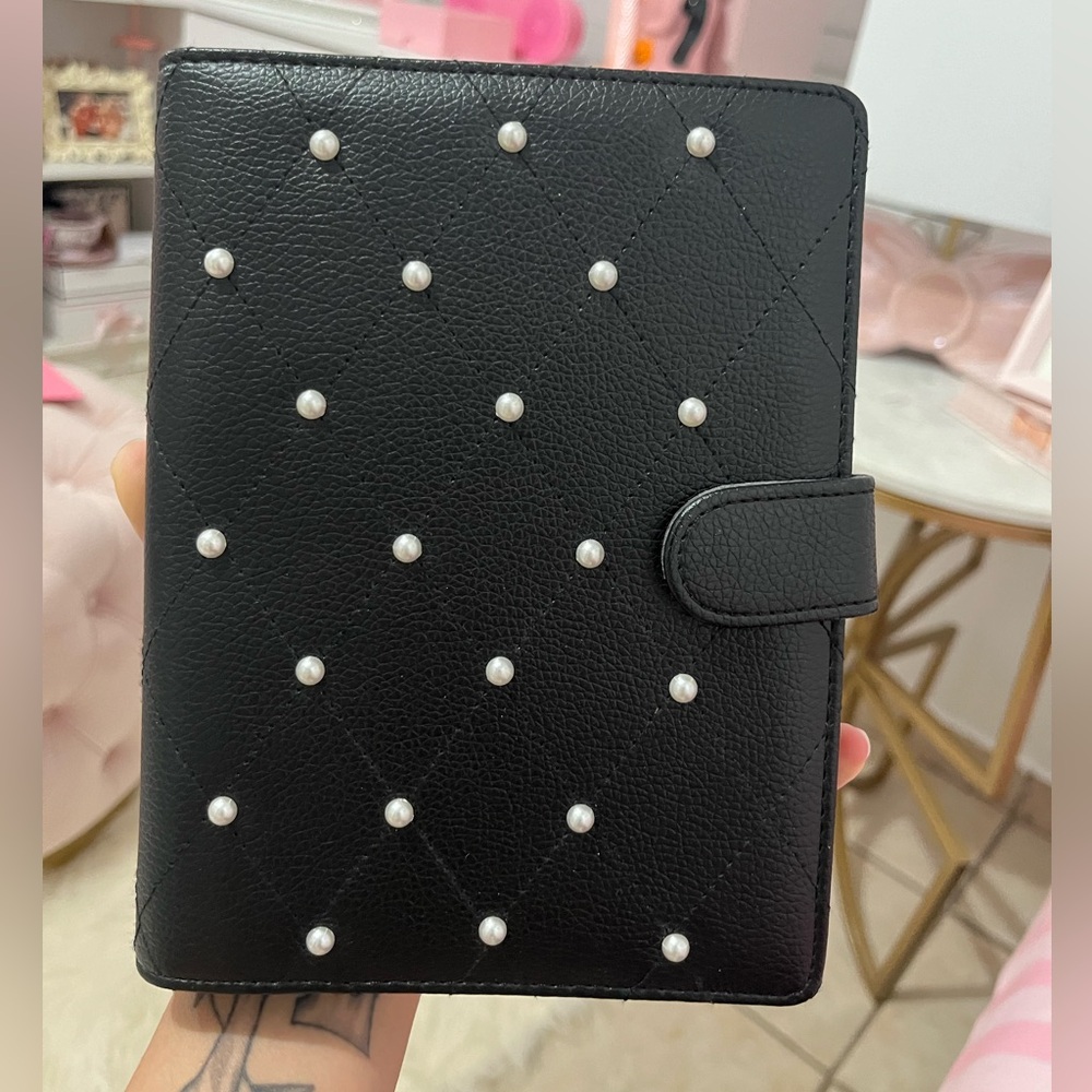 Pearl notebook cover